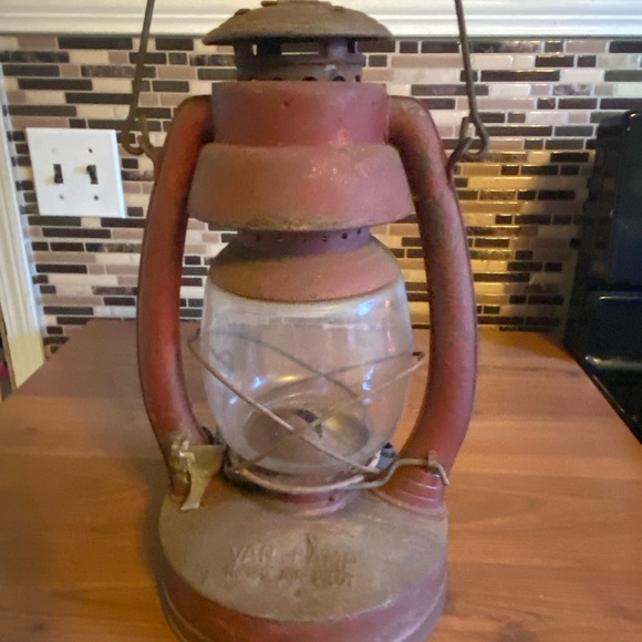Vintage Railroad Kerosene Lamp by Van Camp - Picture 1 of 11